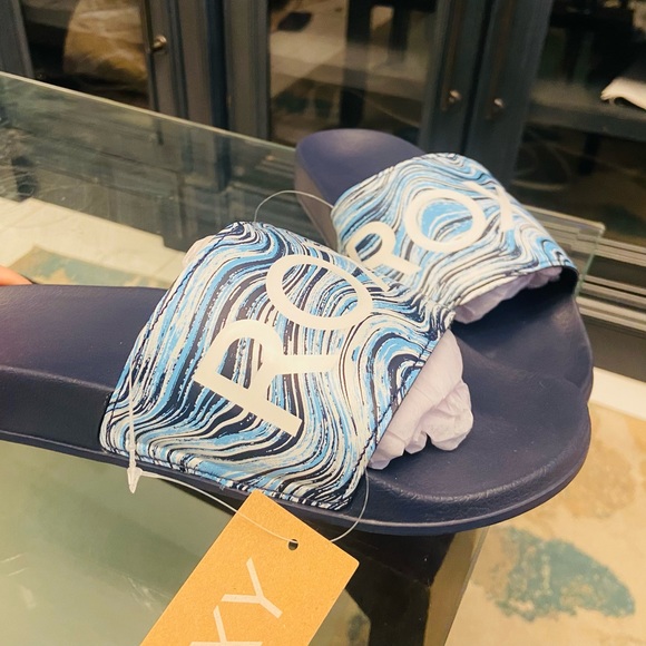 Navy Roxy Sandals - Picture 4 of 7